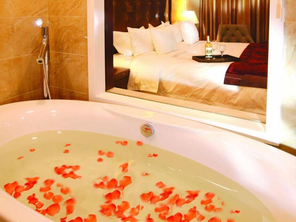 Dalian Southern Airline Pearl Hotel Екстериор снимка