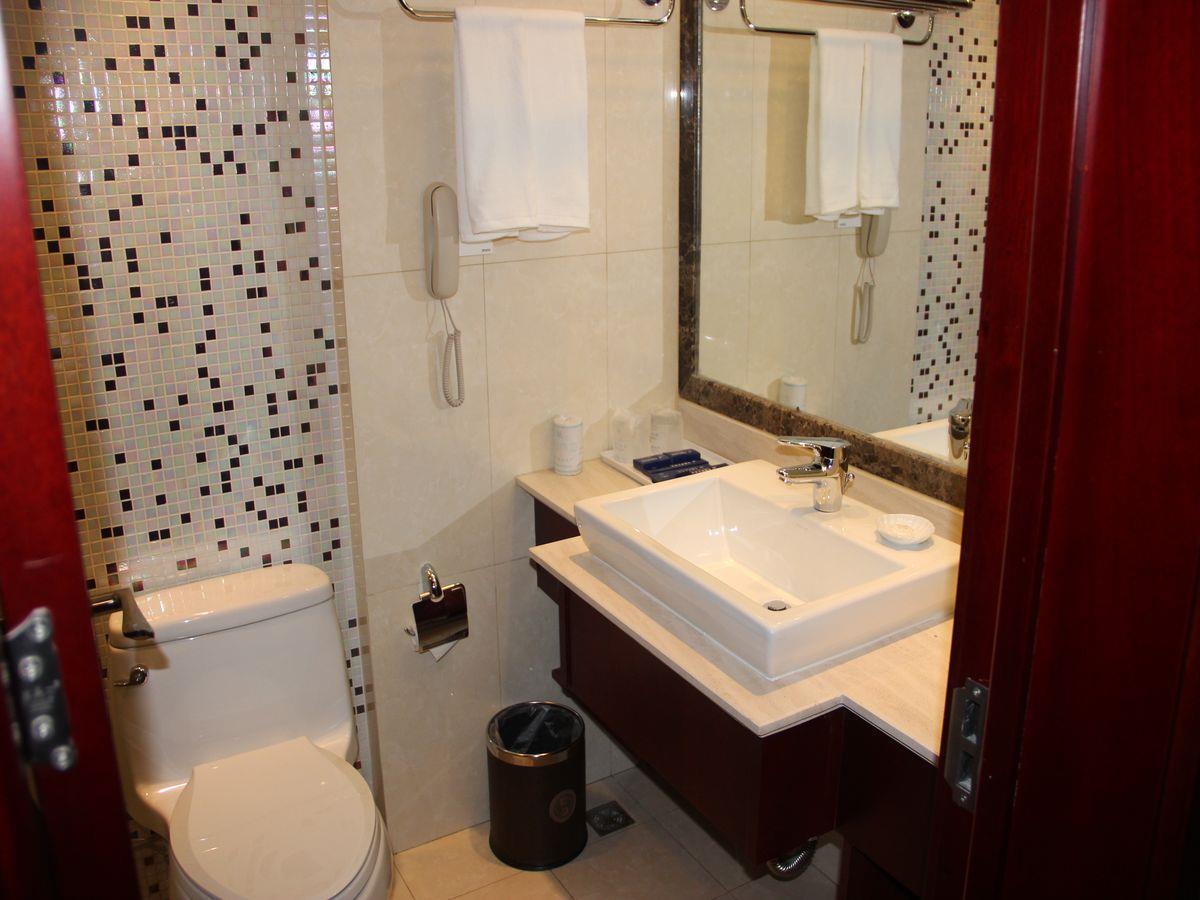 Dalian Southern Airline Pearl Hotel Екстериор снимка